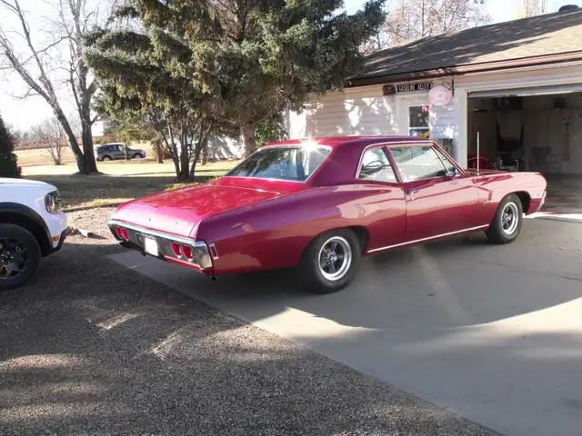 427 Biscayne - Photo 4