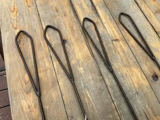 4 Vintage 4 Foot Fire Pit Tongs ! - Photo 4