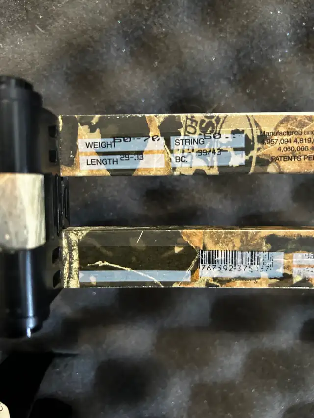 Hoyt ZR200 compound bow - Photo 3