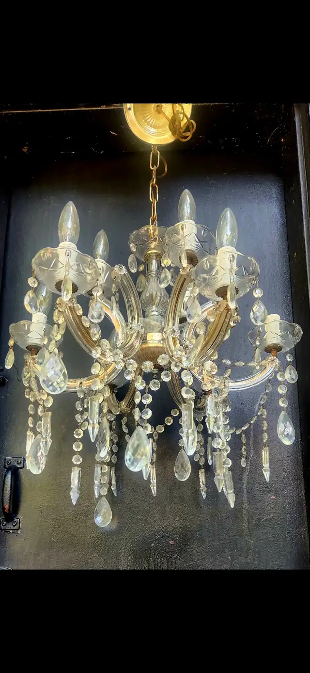 Vintage Crystal Brass Chandelier - Photo 6