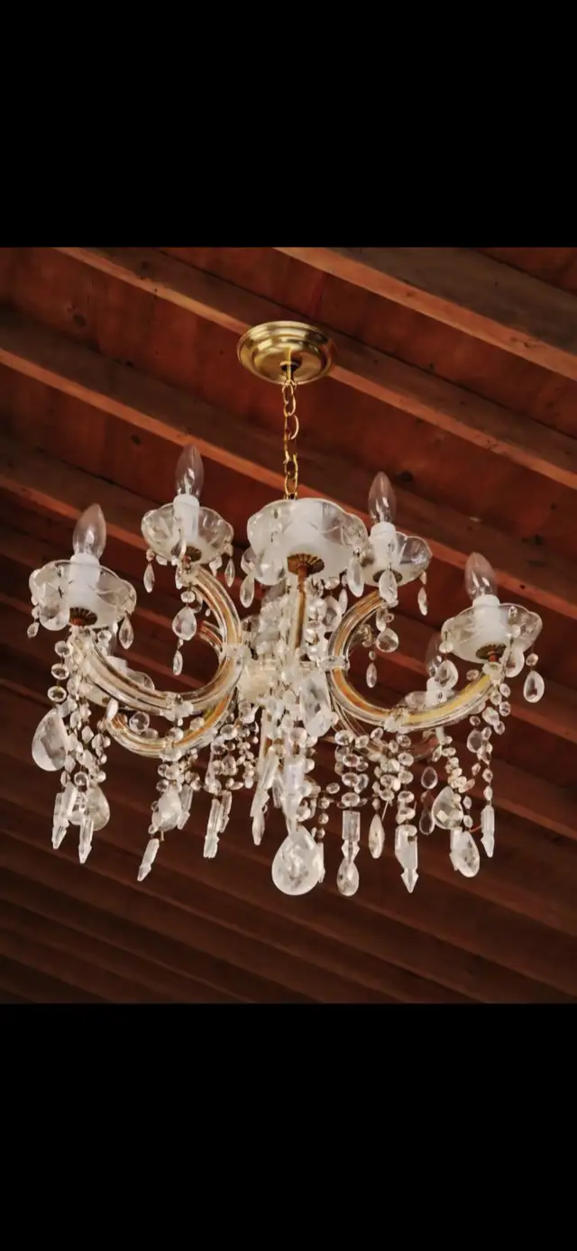 Vintage Crystal Brass Chandelier - Photo 8