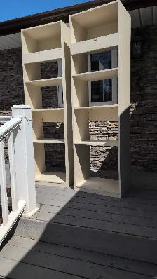 two free shelves 23' x 80'