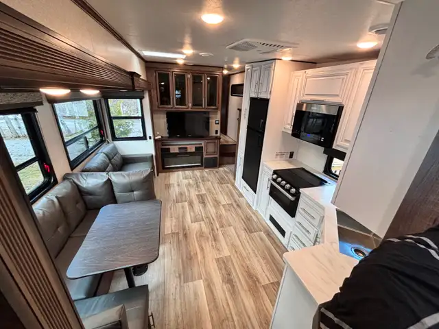 Modern 2021 KZ Durango Half-Ton Trailer for sale at Balsam Lake - Photo 7