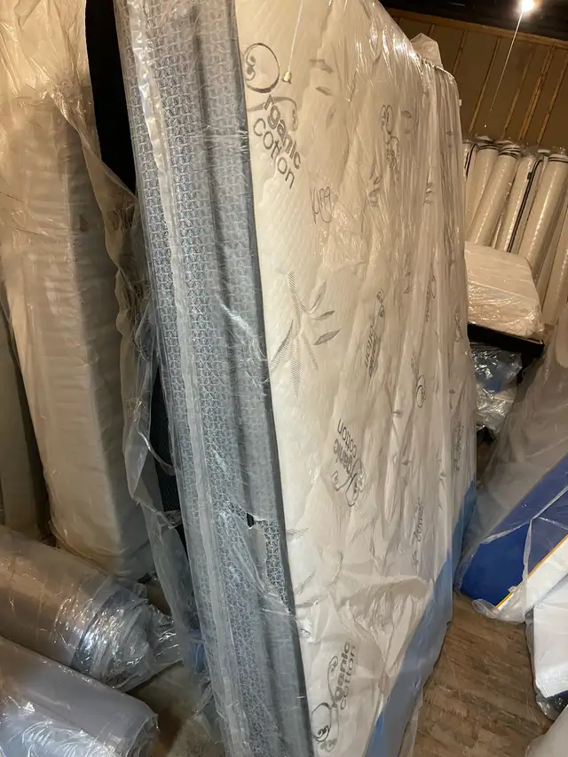 Brand New KING PILLOWTOP $499 Platform $99 Free Delivery - Photo 8