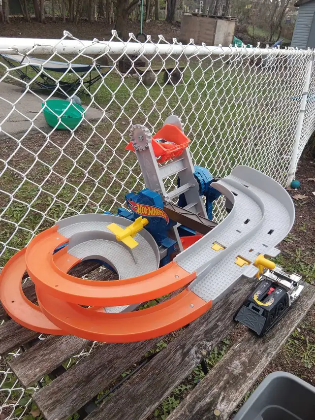 Hot Wheels Track - Photo 4