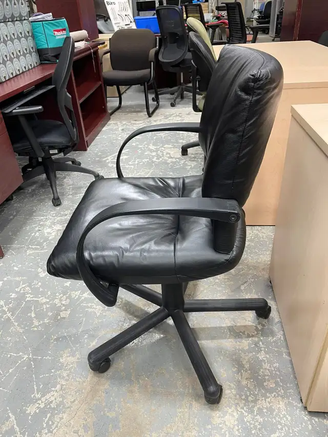 Figura Chair by Mario Bellini / Vitra-Call Us Now! - Photo 3