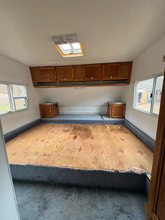 1999 Trail Lite travel trailer - Photo 8