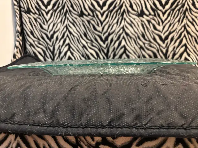Bubbled Glass Large Serving Platter $25obo - Photo 3