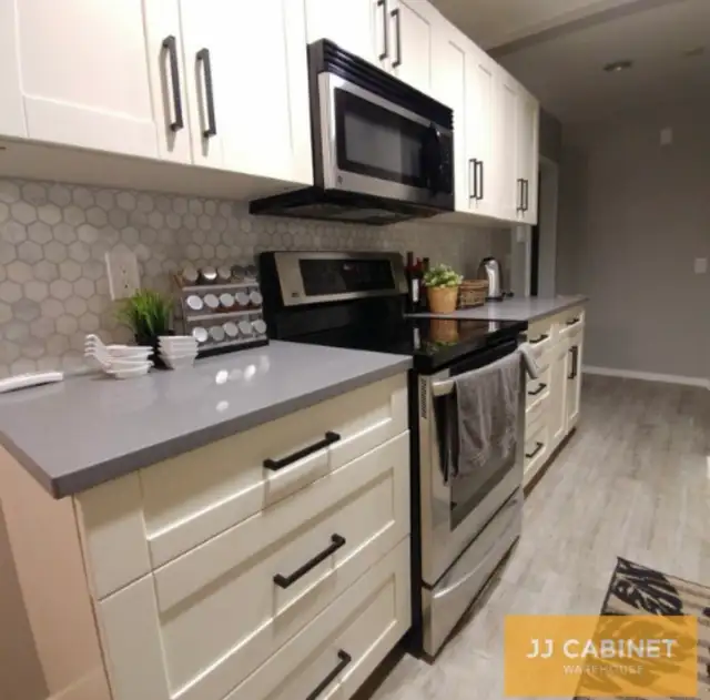 CLEARANCE SALE - IVORY (Off-White) Cabinets - Photo 3