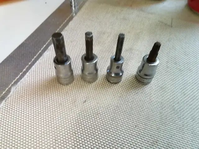 snap-on 3/8' drive sockets - Photo 3