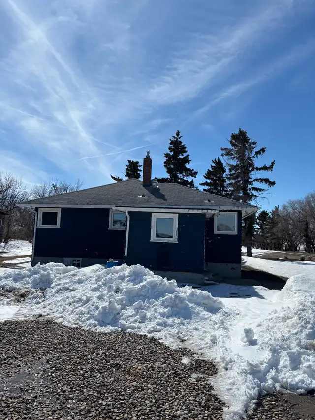 Farm House For Move - Photo 2