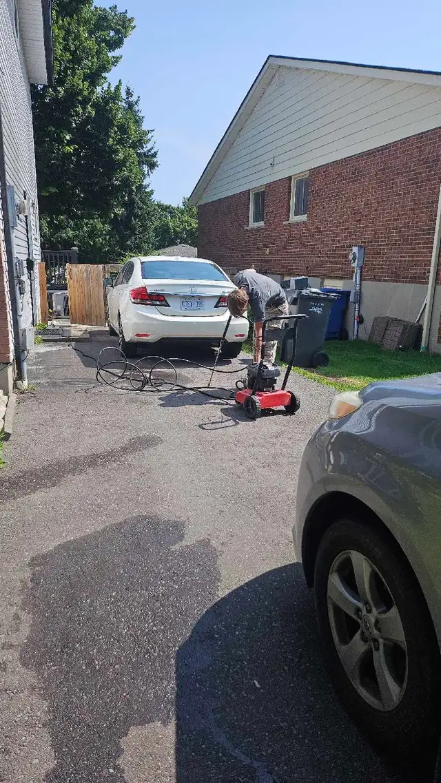 Gutter Cleaning Guelph - Photo 3