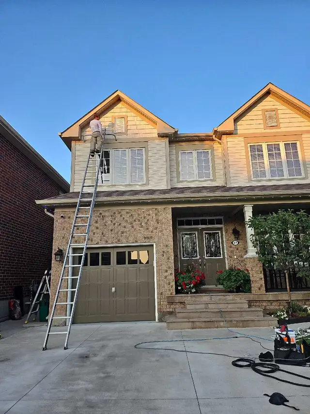 Gutter Cleaning Guelph - Photo 6