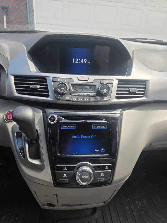 2015 Honda Odyssey EX SAFETIED - Photo 8