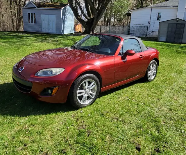 Mazda MX5-GS Décapotable - Photo 6