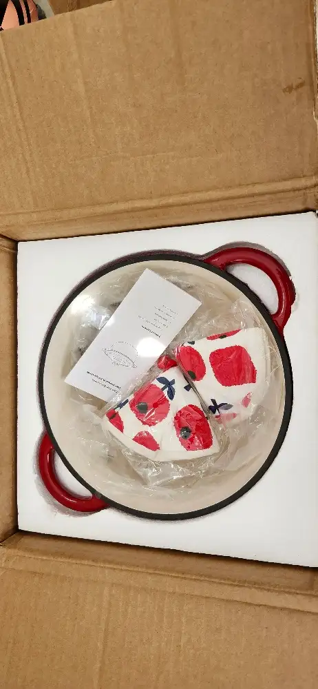 High Quality, SUNOUTLY Enameled Cast Iron 4.5 qt. Dutch Oven - Photo 10