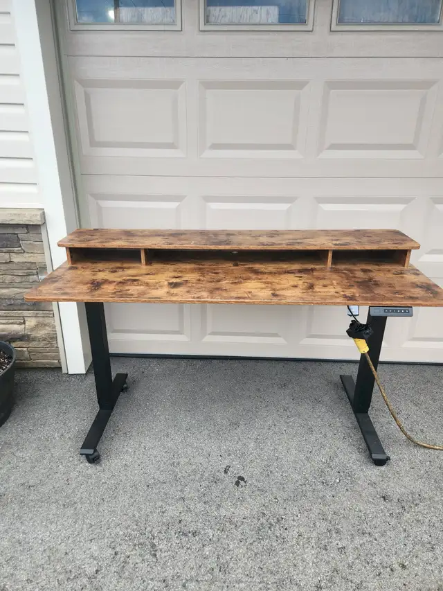 Standing/Sitting Desk