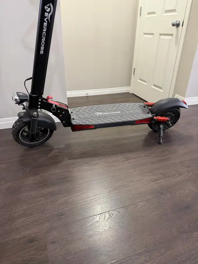 Evercross electric scooter -  Needs battery - Photo 6