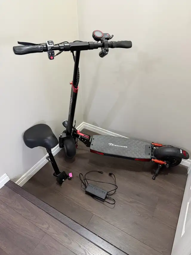 Evercross electric scooter -  Needs battery - Photo 8