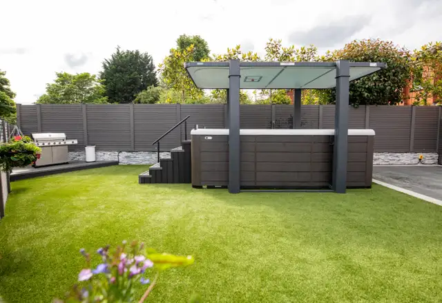 19′ 60″ Swim Spa