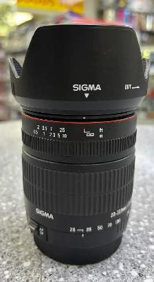 Sigma 28-300mm Zoom LE 3.5-6.3 Macro Lens Nikon