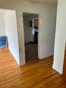 5 1/2 Haut duplex 3 chambres Montreal NDG - Photo 3
