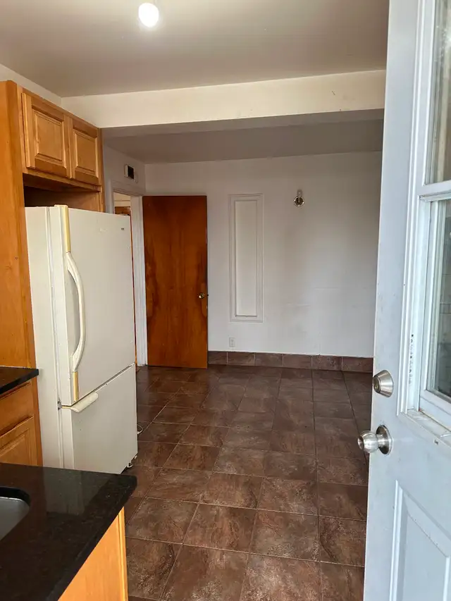 5 1/2 Haut duplex 3 chambres Montreal NDG - Photo 6