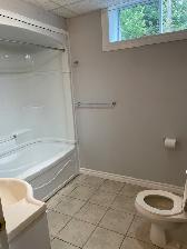 $1675 Month, 2 Person Ground level Apt, No Stairs & Muskoka Room - Photo 7
