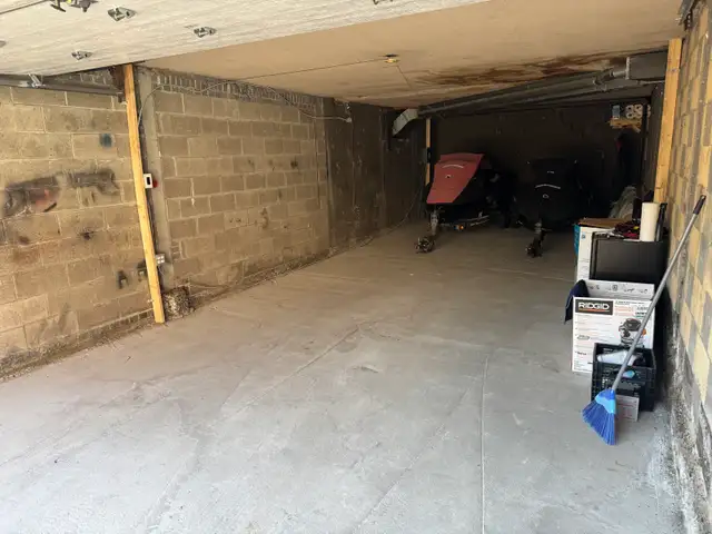 Garage chauffer à louer long ou court terme - Photo 2