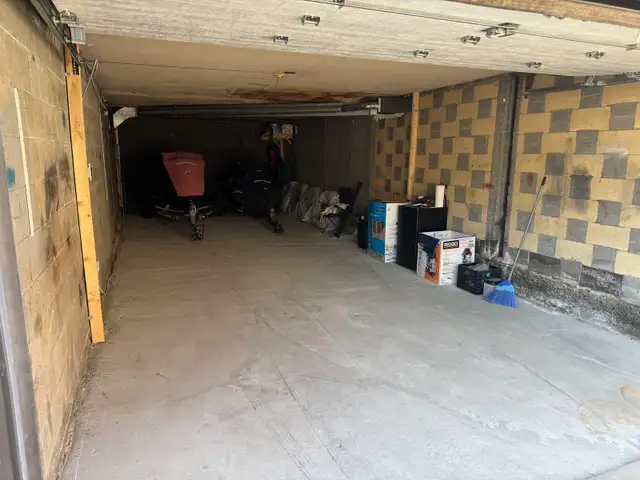 Garage chauffer à louer long ou court terme - Photo 3