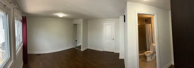 Masterbedroom for rent (private washroom) - Photo 2