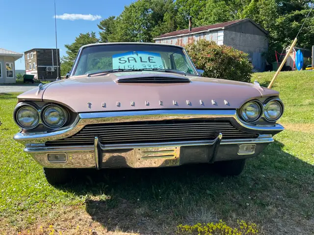 1964 Ford Thunderbird - Photo 4