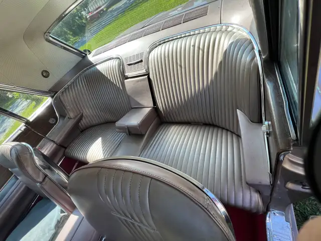 1964 Ford Thunderbird - Photo 6