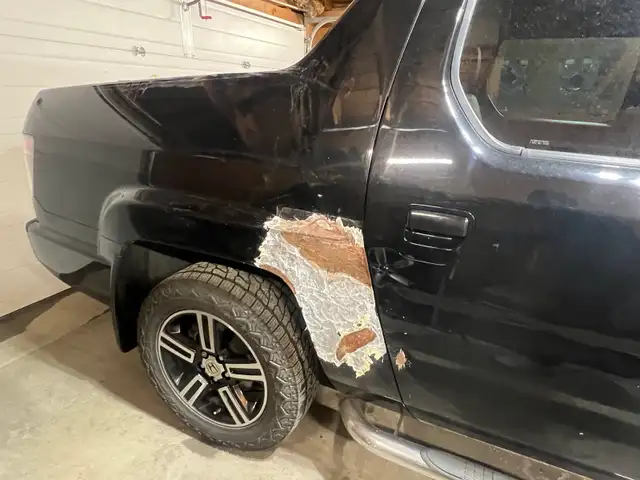 Auto body/ Rust repair/ Painting/ Dent fix/Frame repair - Photo 9