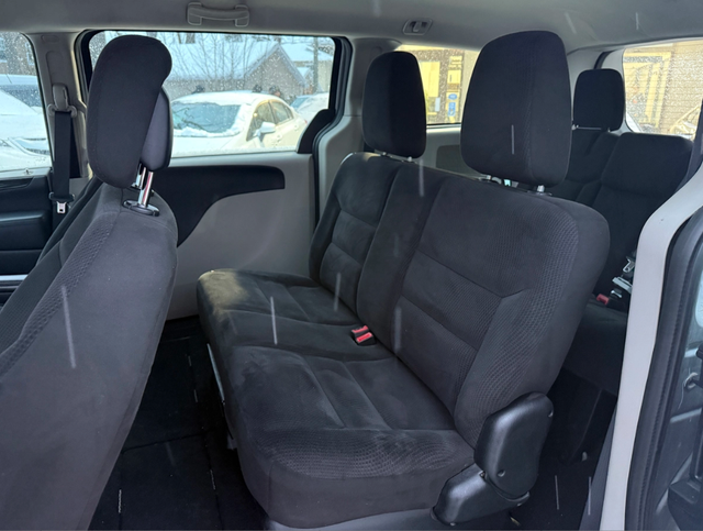 2016 Dodge Grand Caravan SE 123,552 km - Photo 6