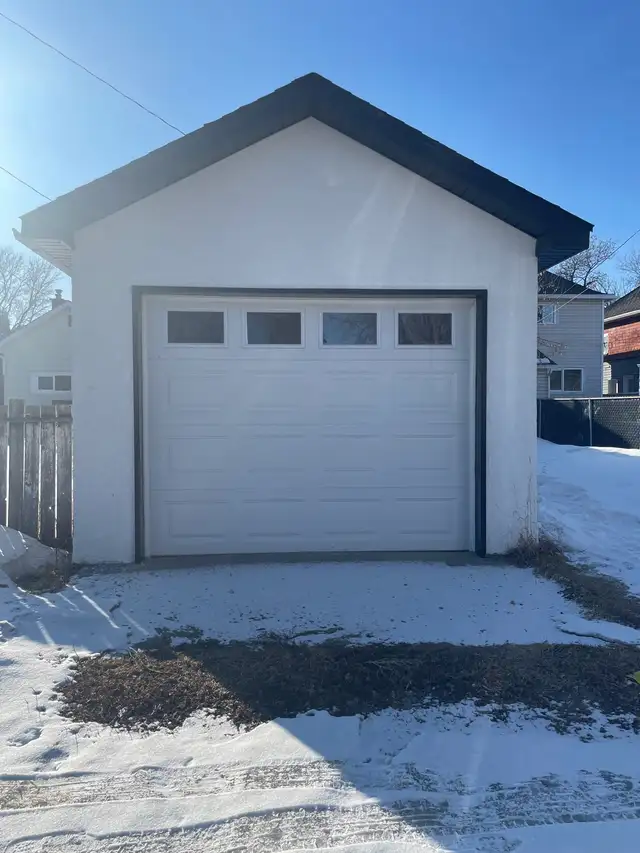 2.5 bedroom house for rent - Photo 2