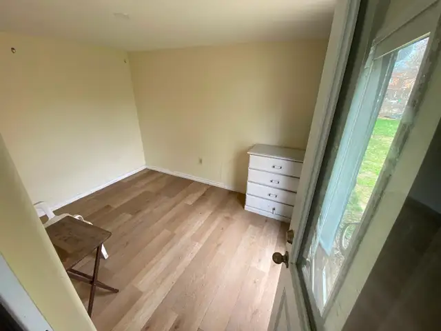 Private room for rent with direct access to backyard - Photo 2