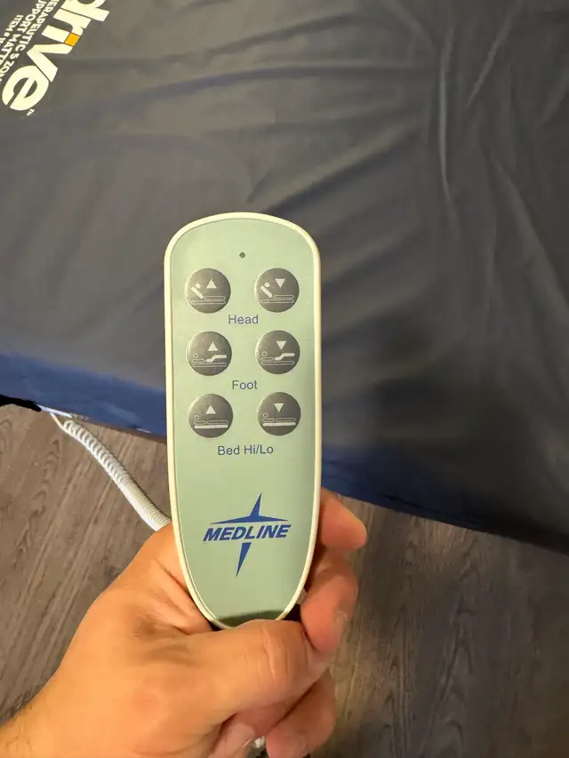 MEDLINE HOSPITAL BED PACKAGE BEW UNOPENED BOX - Photo 2