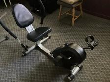 vélo horizontal pour entraînement