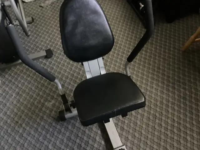 vélo horizontal pour entraînement - Photo 2