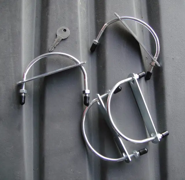 THULE 600 ROOF TOP CARGO CARRIER / SKI BOX - Photo 6