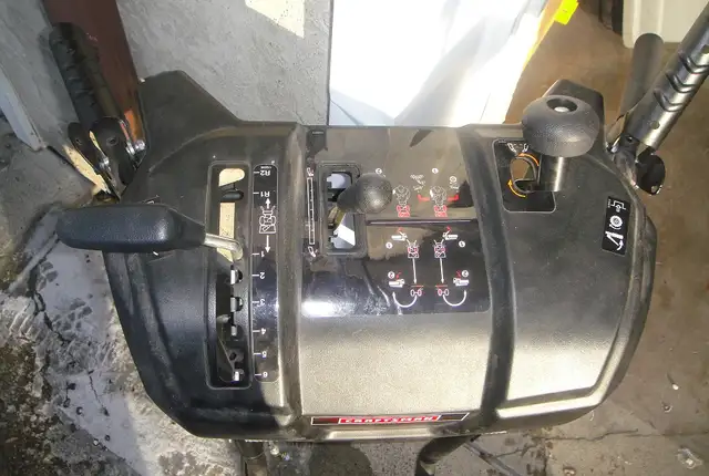 SNOW BLOWER HANDLE ASSEMBLY - Photo 2