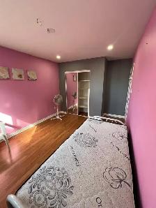 2 Private Fully Furnished Rooms available  Brampton from May 1 - Photo 6