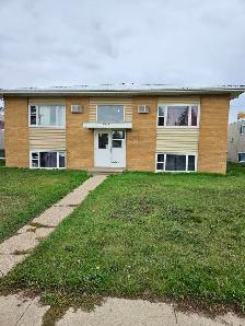 Bachelor and 1 Bedroom Apartment 7th Street East near Preston Av