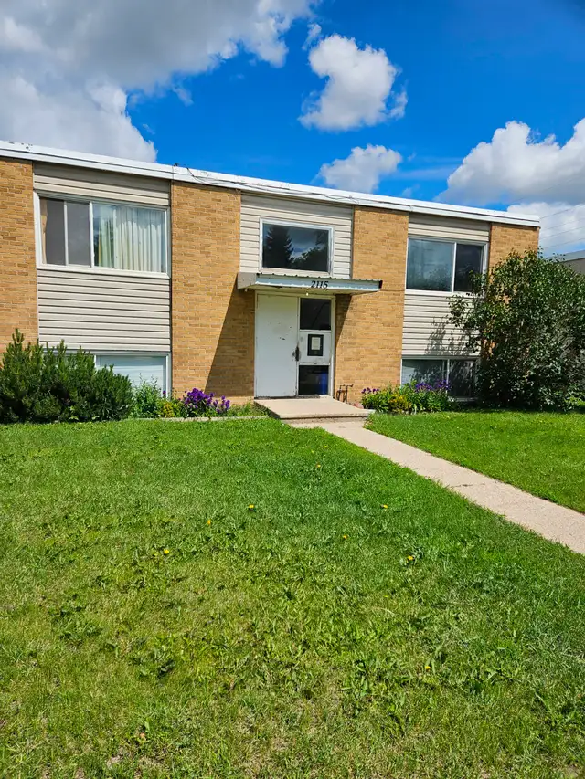 Bachelor and 1 Bedroom Apartment 7th Street East near Preston Av - Photo 7