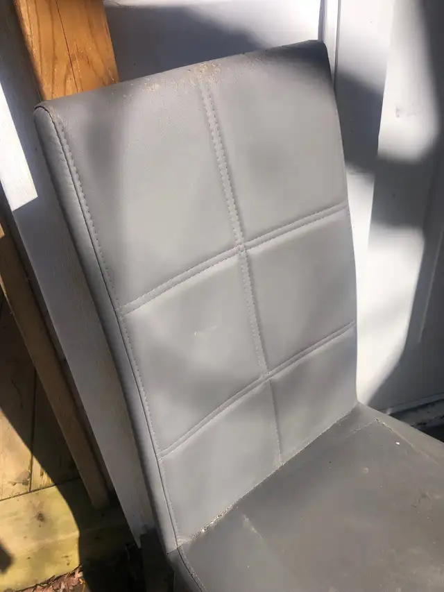 1 chaise de cuisine confortable à vendre - Photo 2