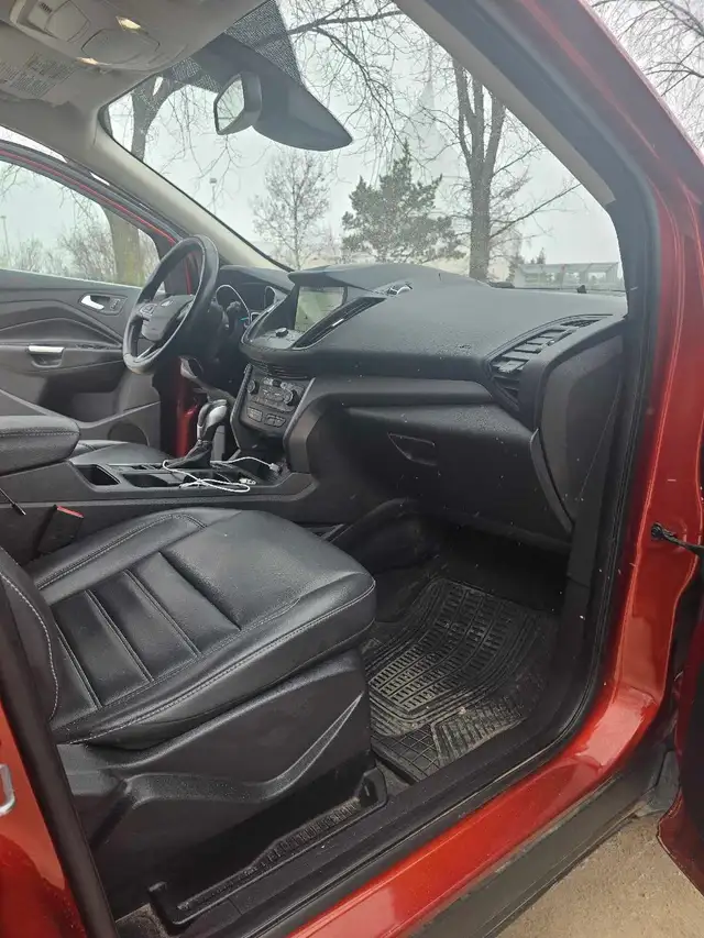 2019 Ford Escape SEL - Photo 9