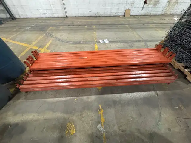 PALLET RACKING - Photo 4