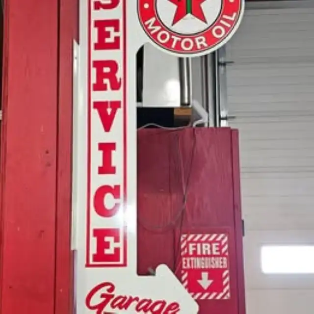 Custom flange signs - Photo 8