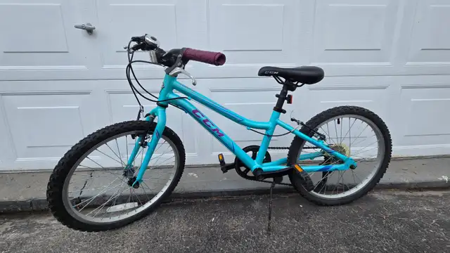 CCM girl's bike - Photo 2